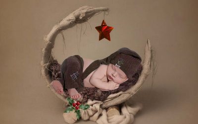 FREE FESTIVE PIC with every Newborn PhotoShoot