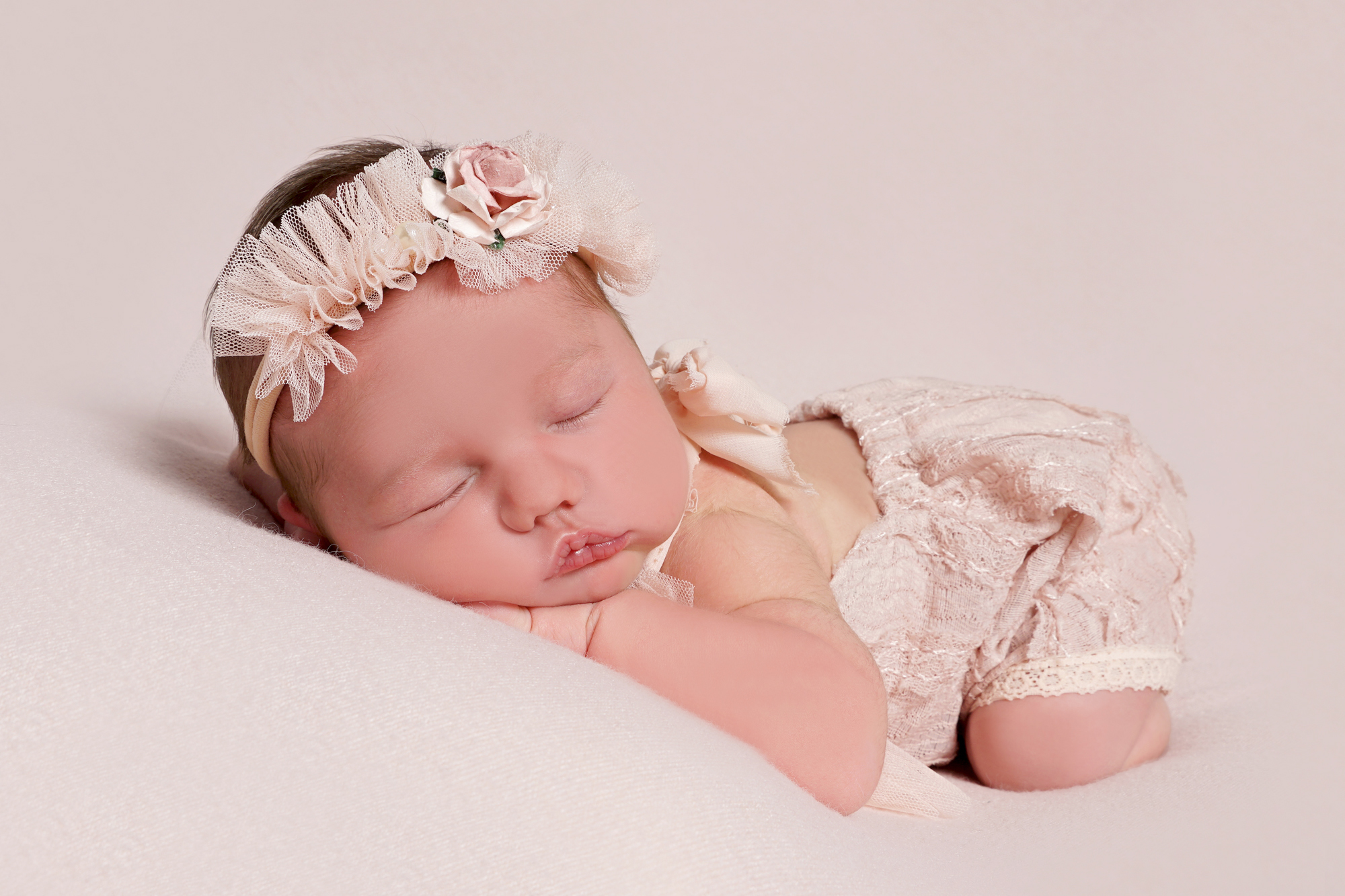 Tiny Violets Photography, Newborn baby photoshoot, newborn photo shoot, newborn photos, newborn photographer, newborn photo session