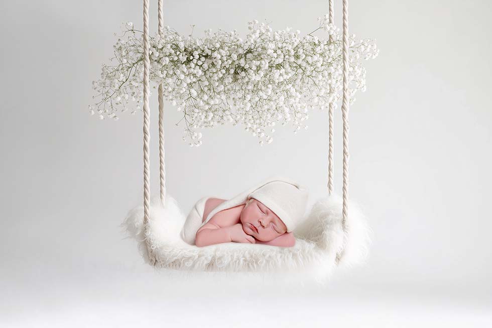 Newborn baby photoshoot, newborn photo shoot, newborn photos, newborn photographer, newborn photo session, shy violet photography, tiny violets photography