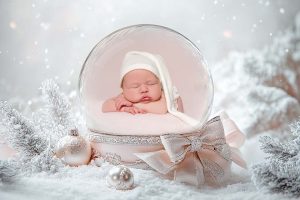 Newborn baby photoshoot, newborn photo shoot, newborn photos, newborn photographer, newborn photo session, shy violet photography, tiny violets photography, christmas newborn image, christmas newborn photo