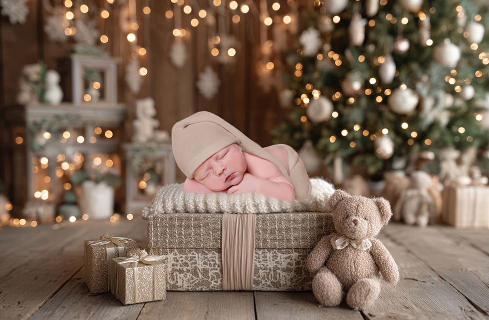 Newborn baby photoshoot, newborn photo shoot, newborn photos, newborn photographer, newborn photo session, shy violet photography, tiny violets photography